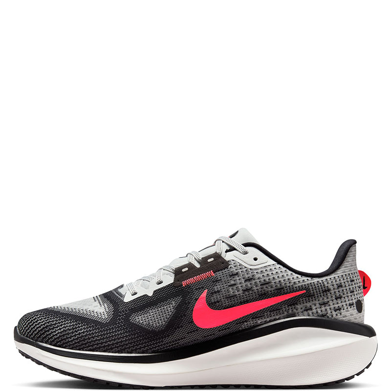 Nike Men's Vomero 17