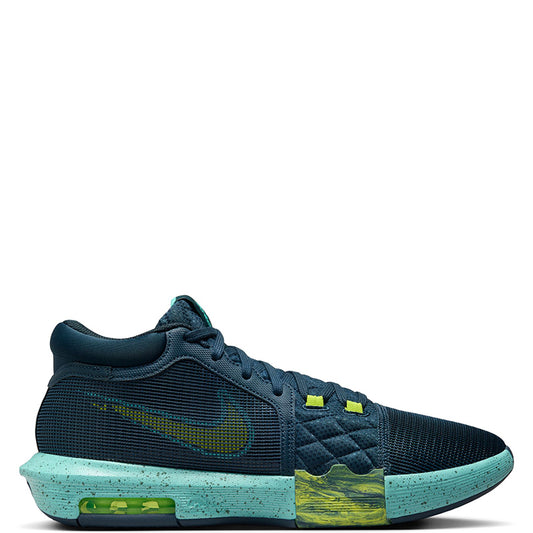LeBron Witness 8 EP Men's Basketball Shoes