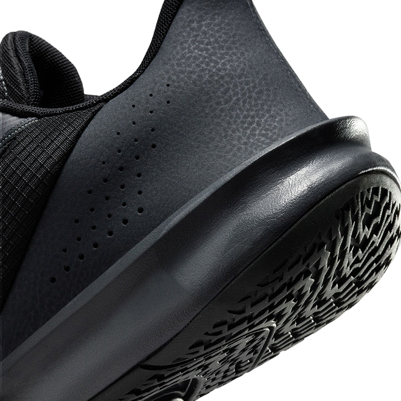 Nike Men's Precision 7